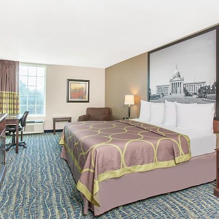 Super 8 By Wyndham Oklahoma City Exterior photo