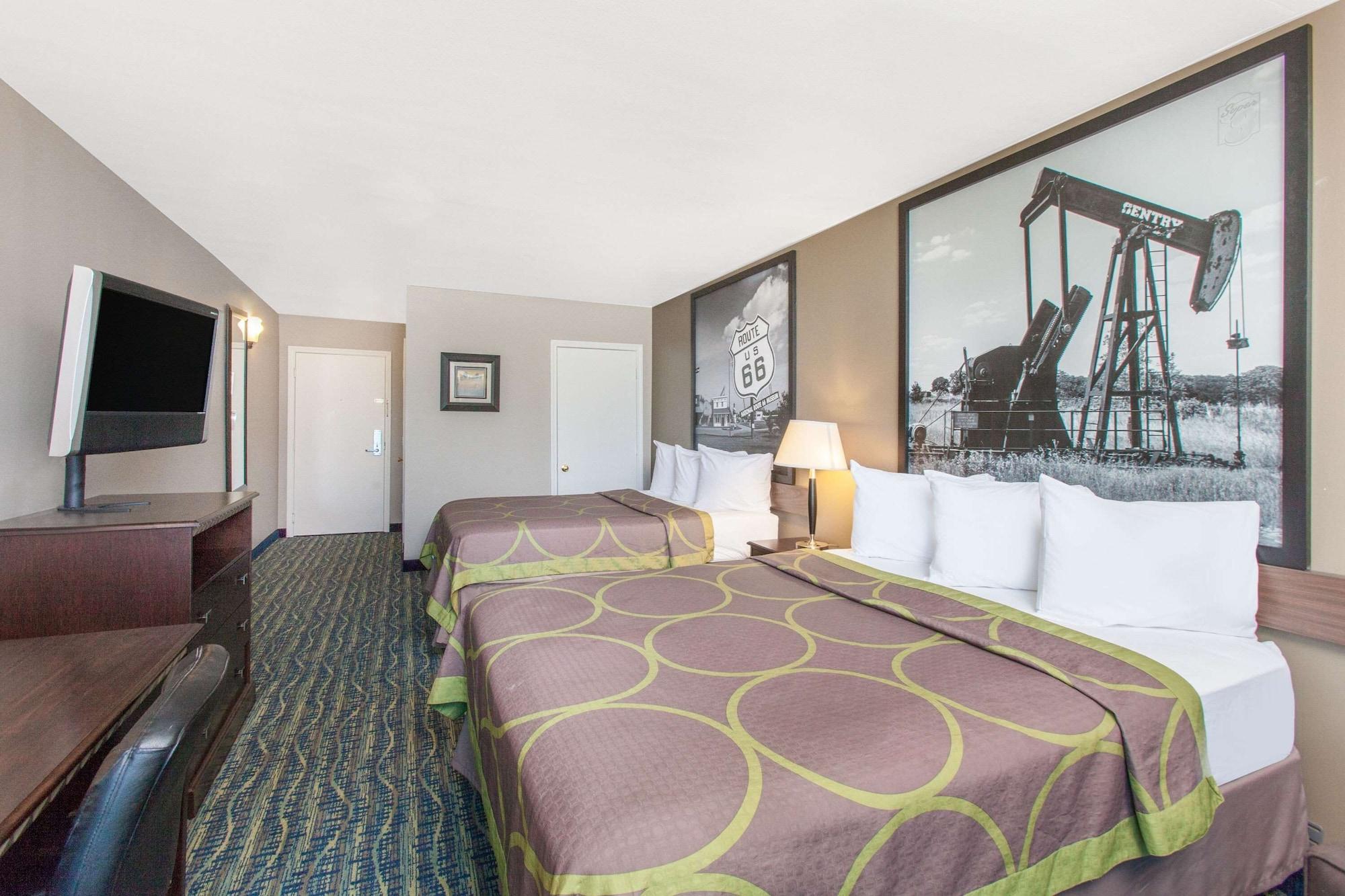 Super 8 By Wyndham Oklahoma City Exterior photo